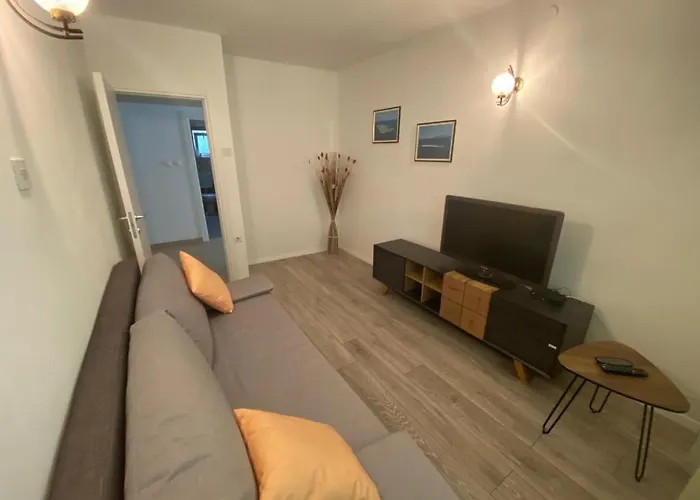 Klementina Appartement *