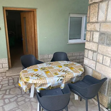 Klementina Apartment